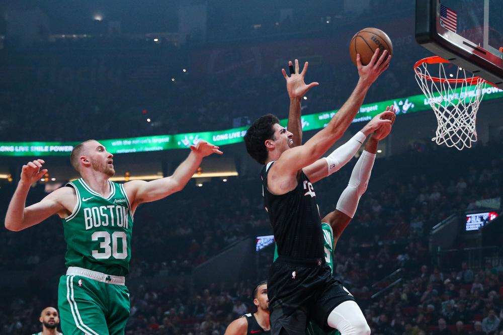 小将尹棹泳 小将尹棹泳