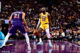 罗马后防的 罗马后防的