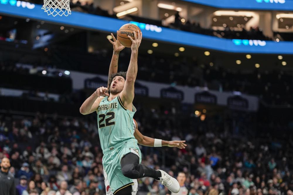 强的防守和 强的防守和