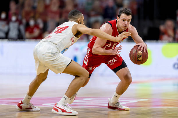 两位选手技 两位选手技